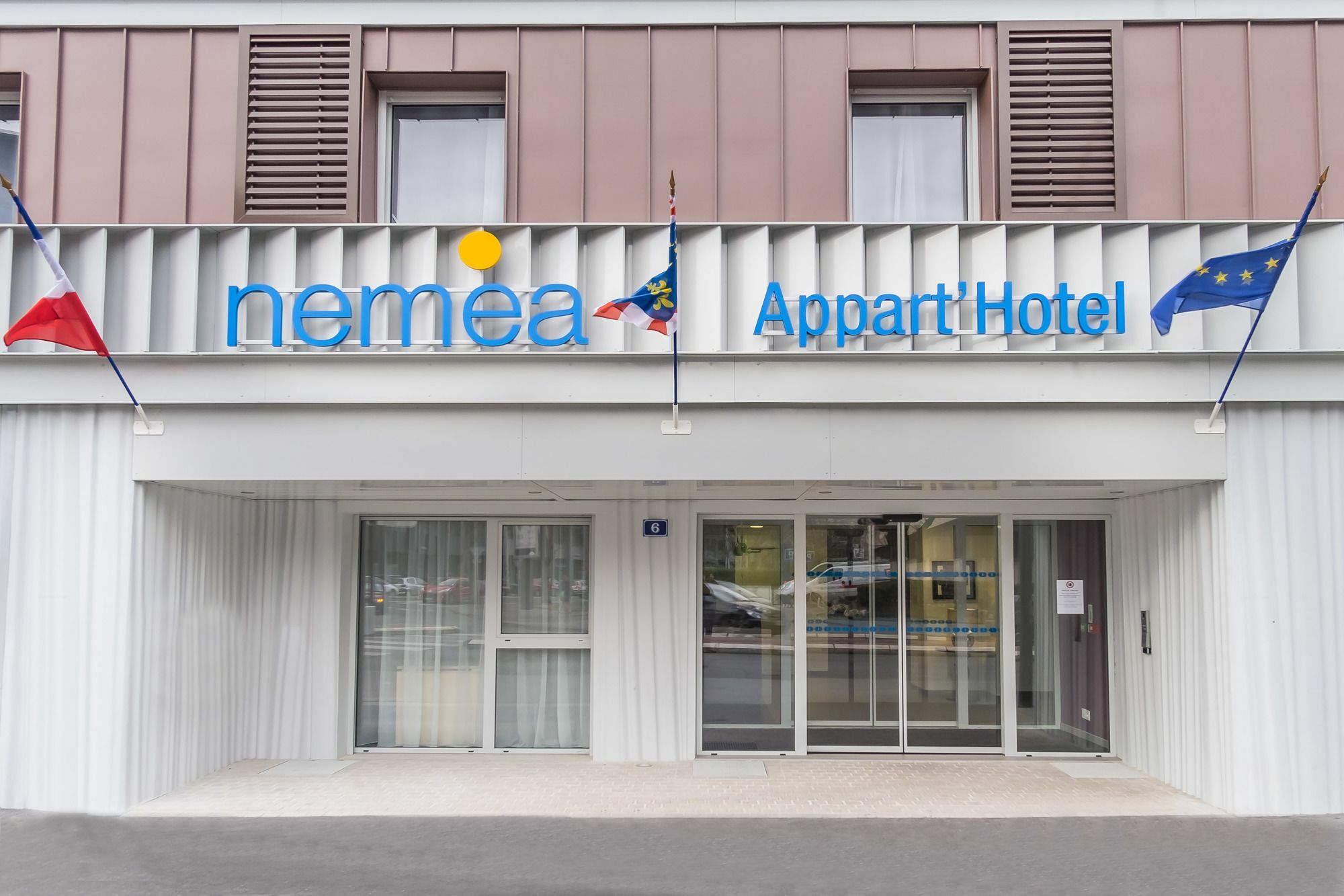 Nemea Appart Hotel Quai Victor Tours Centre Exterior photo